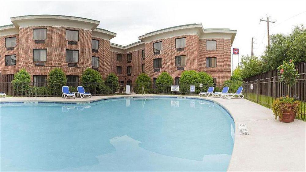 Holiday Inn Express Hotel & Suites Columbia-I-20 At Clemson Road By Ihg Экстерьер фото