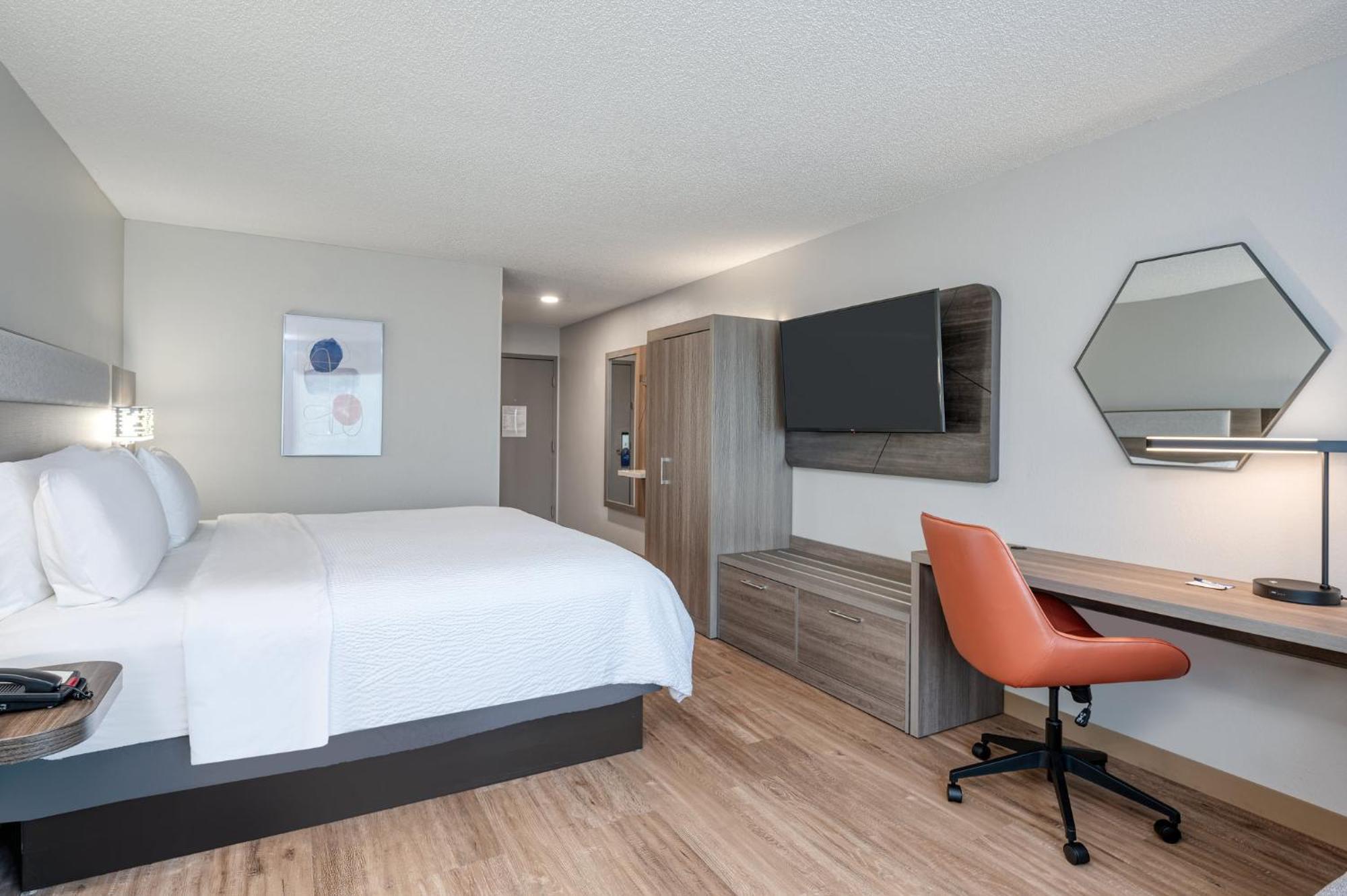 Holiday Inn Express Hotel & Suites Columbia-I-20 At Clemson Road By Ihg Экстерьер фото