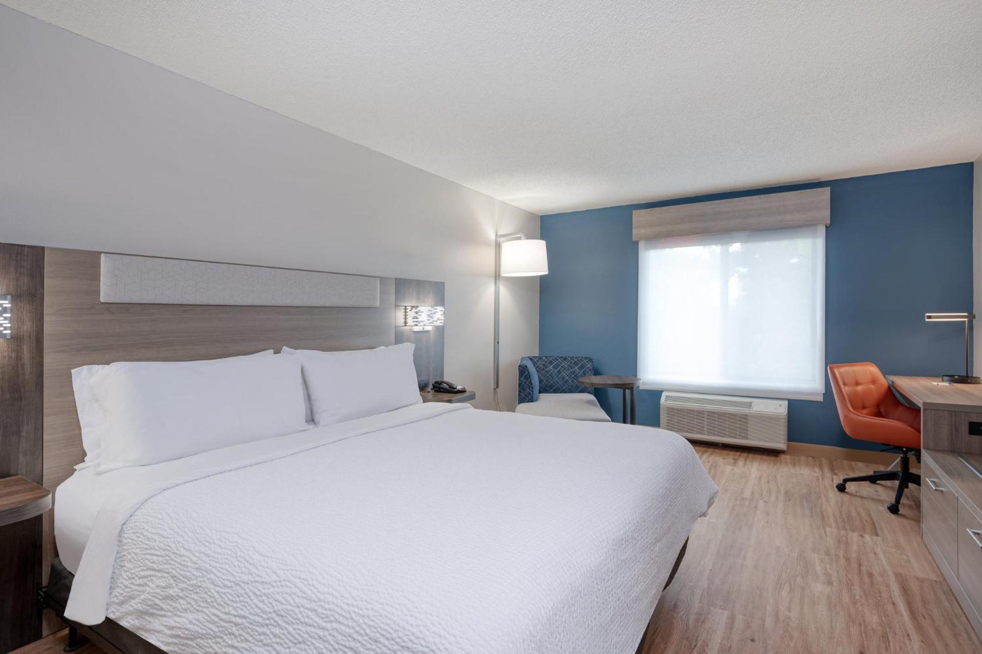 Holiday Inn Express Hotel & Suites Columbia-I-20 At Clemson Road By Ihg Экстерьер фото